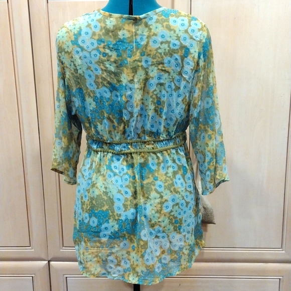 🔥Vintage TORRID Sheer Tie Front Fairy Top With Sparkle - Picture 4 of 7